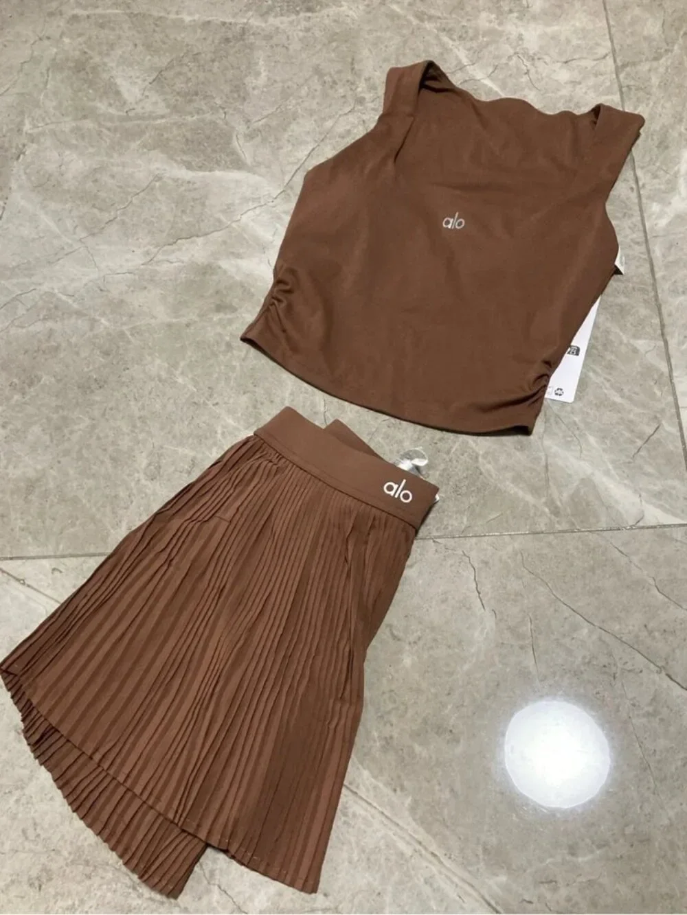 ALO Yoga Brown Pleated Skater Tennis Skirt